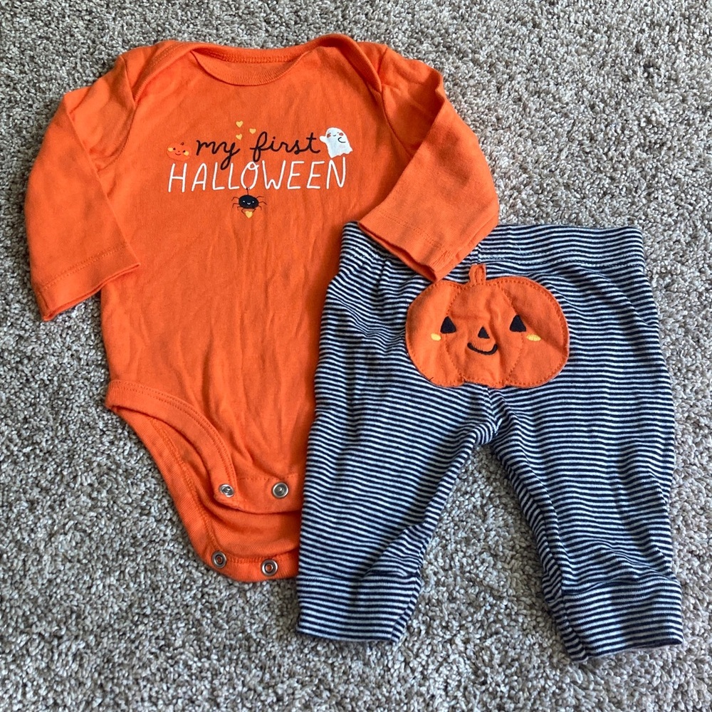 Carter’s My First Halloween 2 pc set 3 months size, with pumpkin design pants